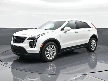 2023 CADILLAC XT4 Luxury SUV