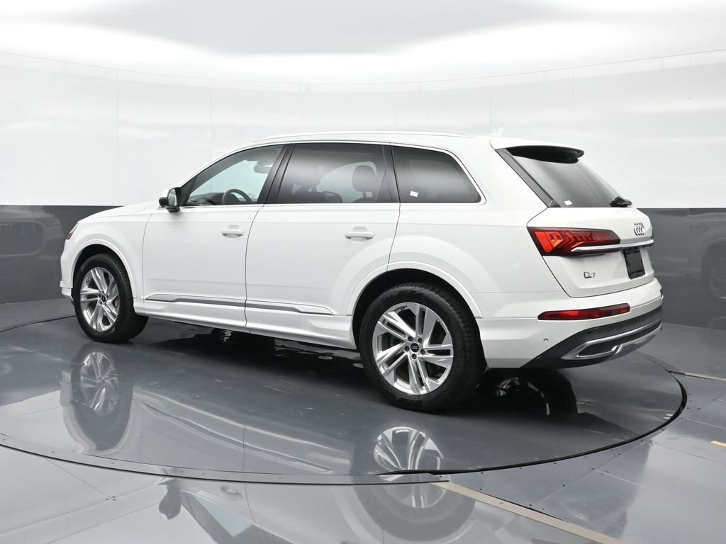Used 2023 Audi Q7 Premium Plus