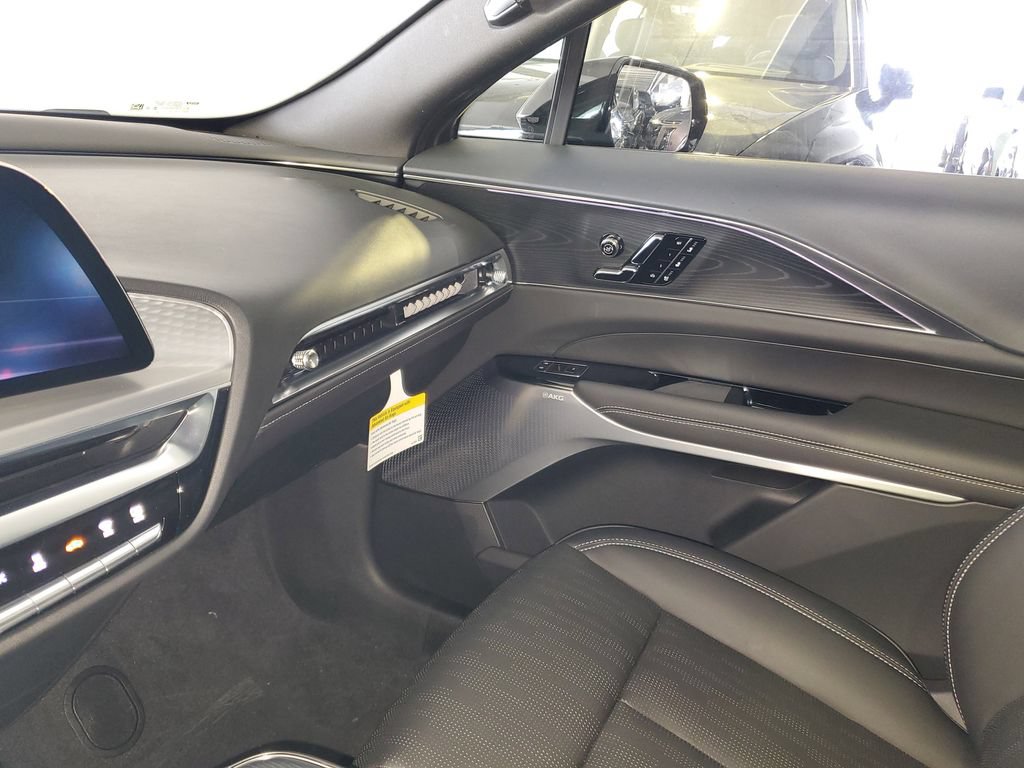 2026 Cadillac LYRIQ V - Photo 39