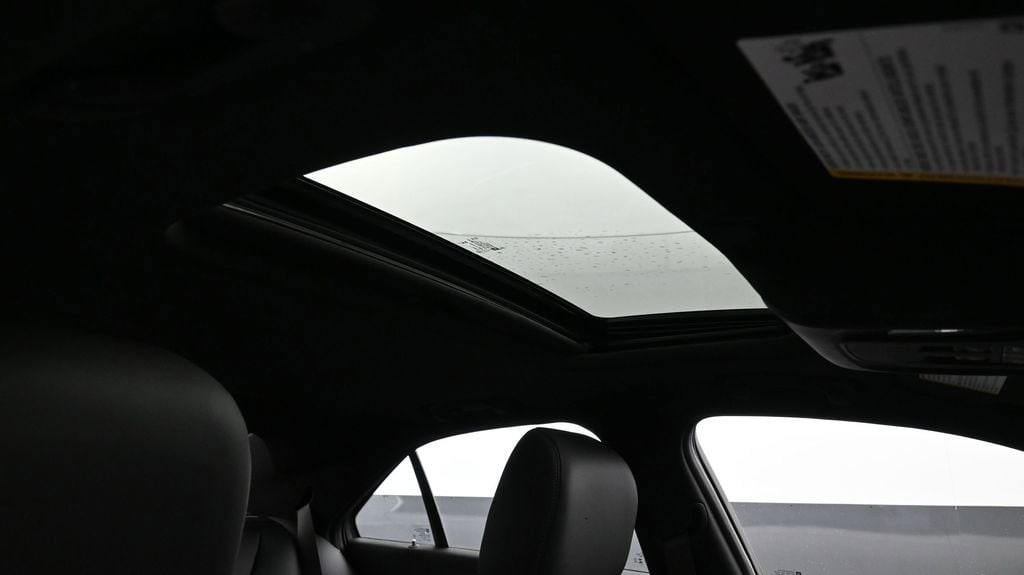 2024 Cadillac CT4 Luxury - Photo 19
