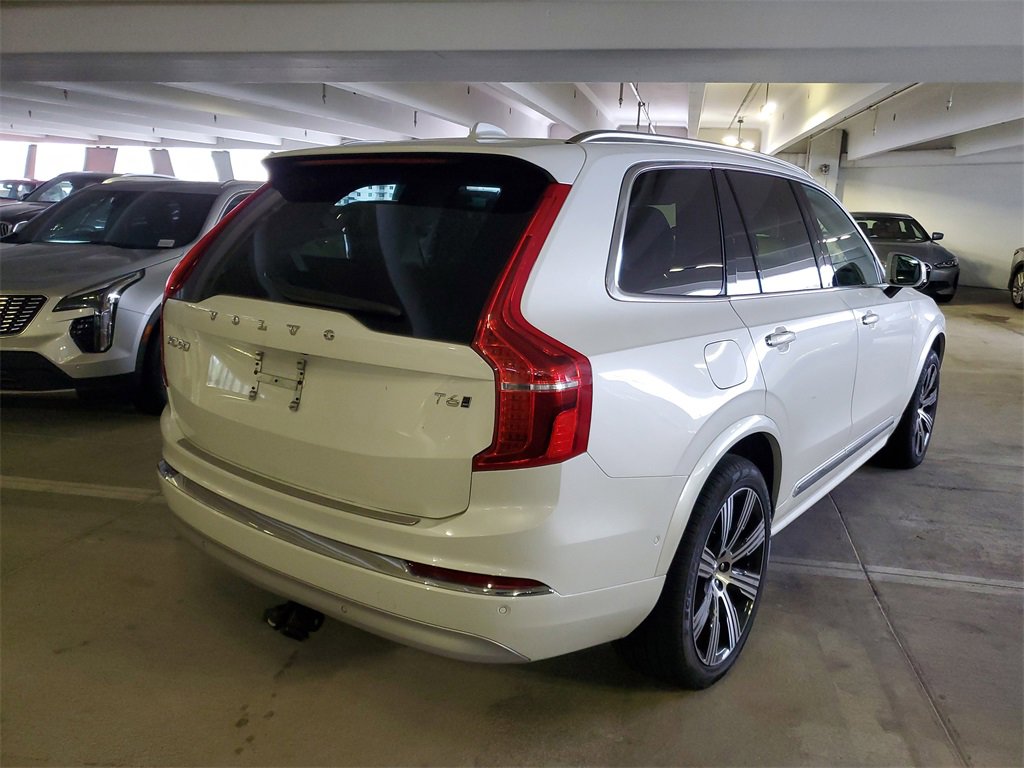 2022 Volvo XC90 T6 AWD Inscription photo 3