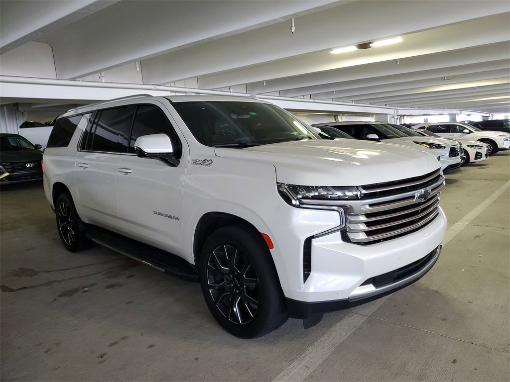 2023 Chevrolet Suburban High Country photo 2