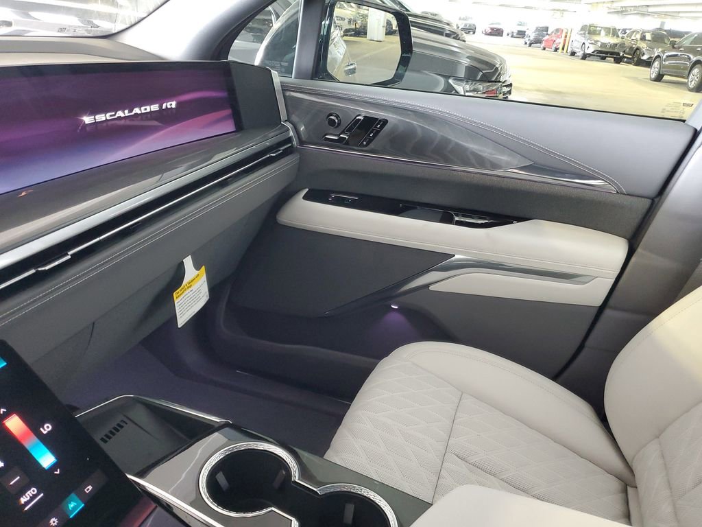 2026 Cadillac Escalade IQ Luxury - Photo 20