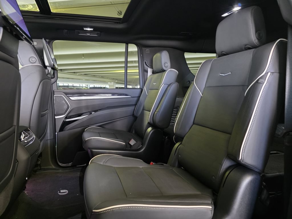 2026 Cadillac Escalade ESV Sport - Photo 13