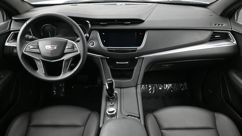 Used 2024 CADILLAC XT5 Luxury SUV