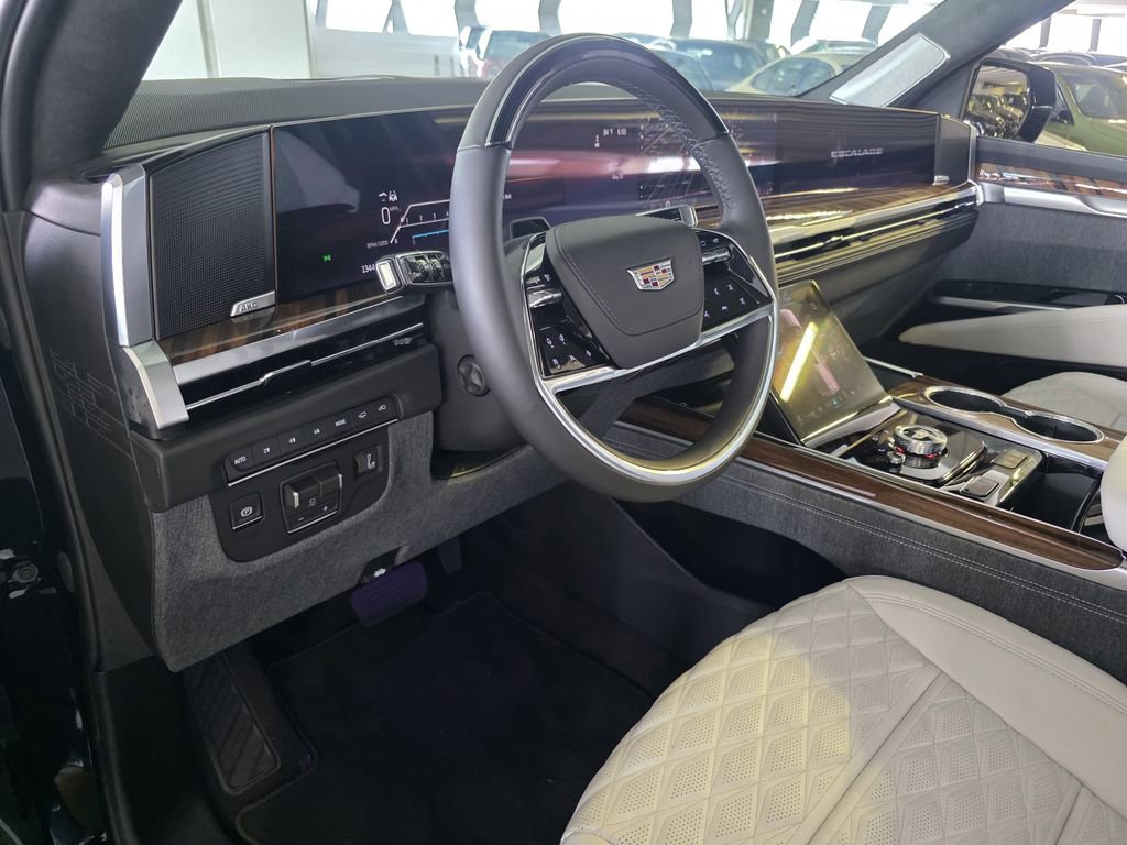 2026 Cadillac Escalade Platinum Sport - Photo 17