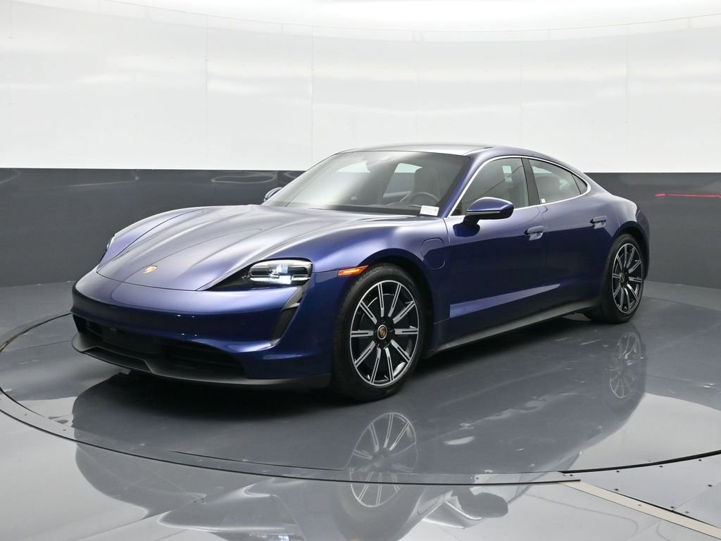 2022 Porsche Taycan Base