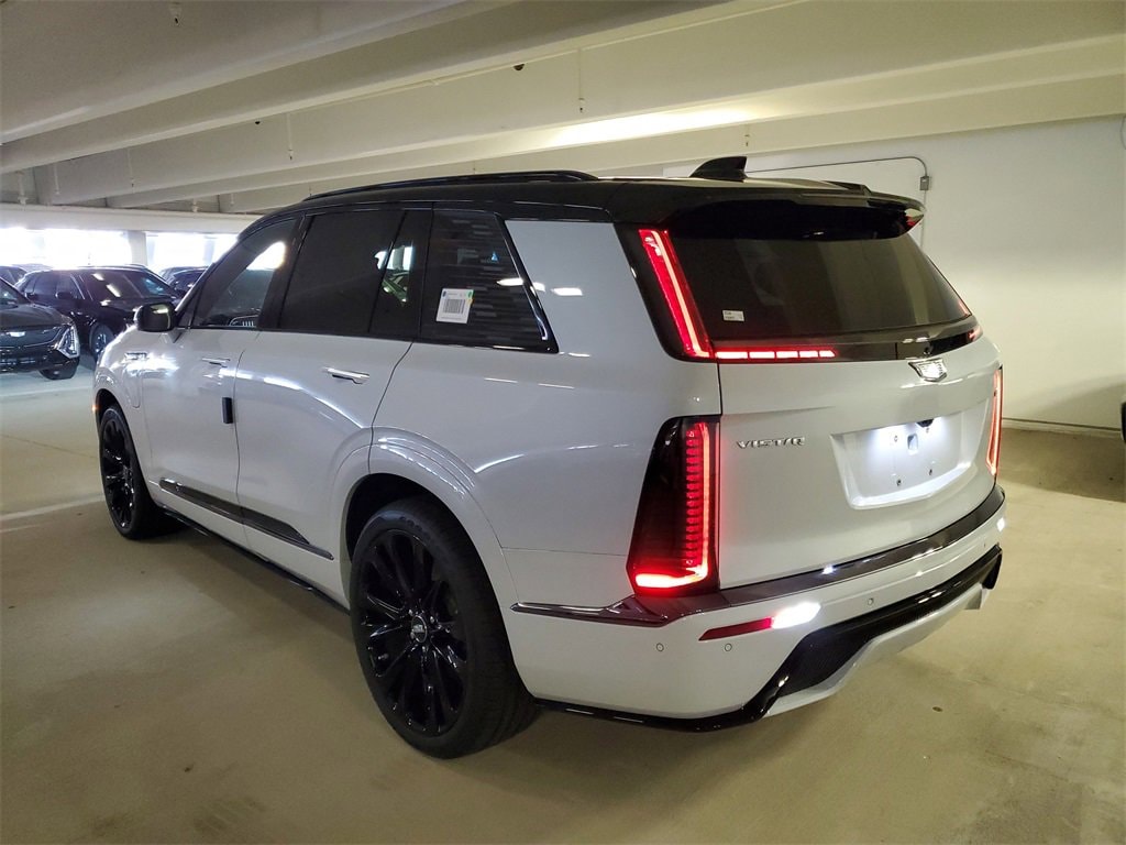 New 2026 CADILLAC VISTIQ Platinum SUV