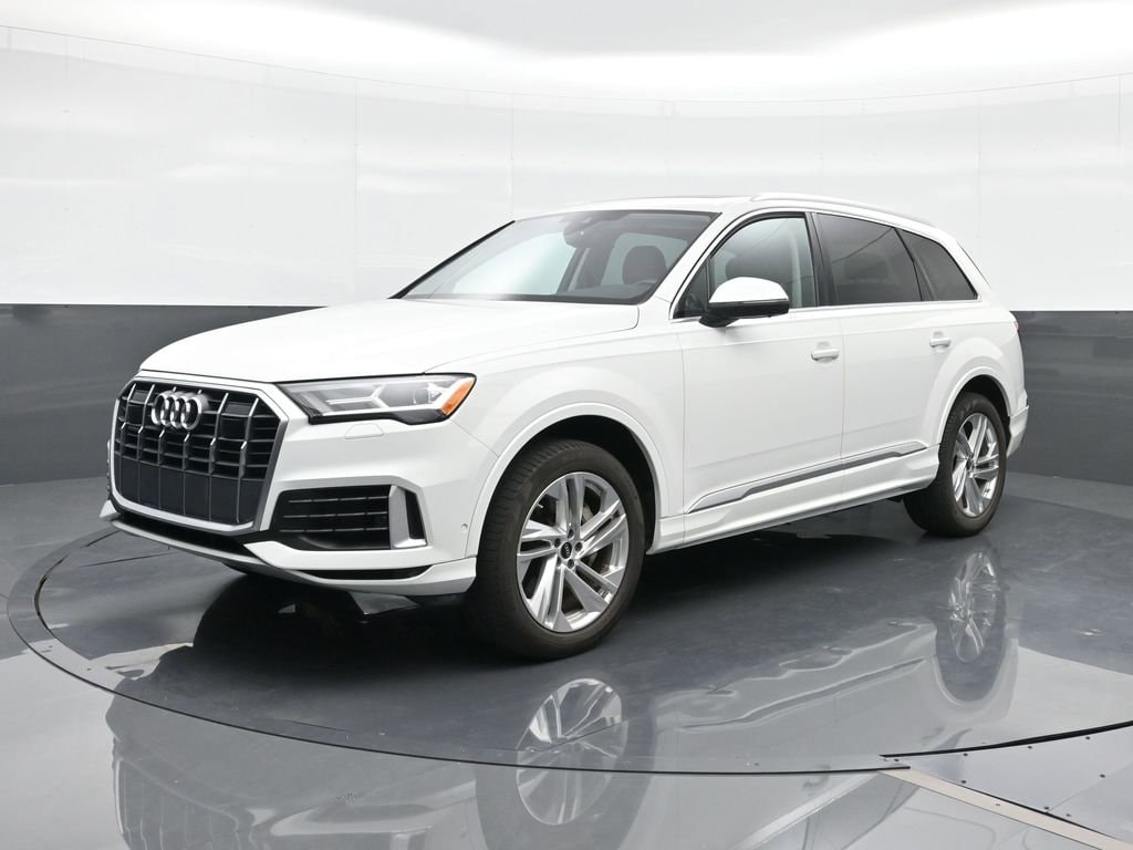 2023 Audi Q7 55 Premium Plus quattro Tiptronic's photo