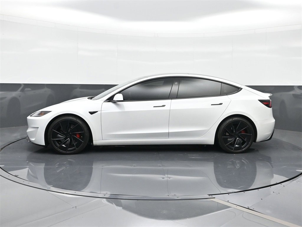 2024 Tesla Model 3 Performance photo 3