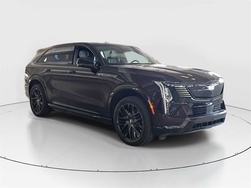 2025 Cadillac Escalade IQ Sport photo 2