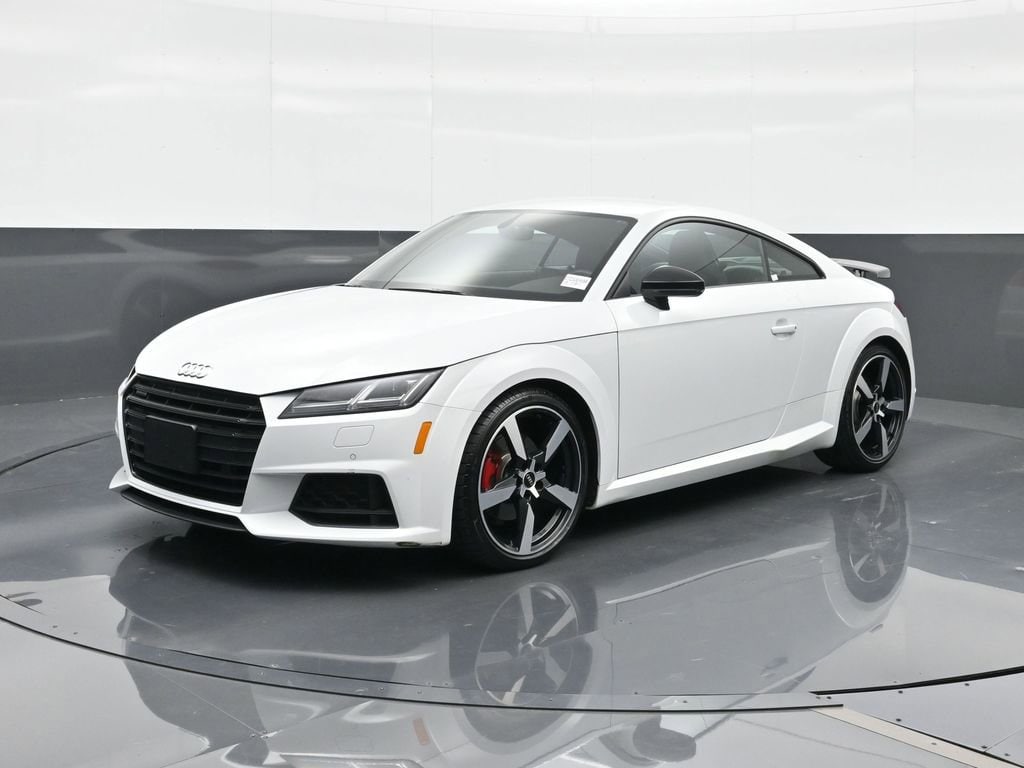 2022 Audi TT 2.0T quattro S tronic's photo