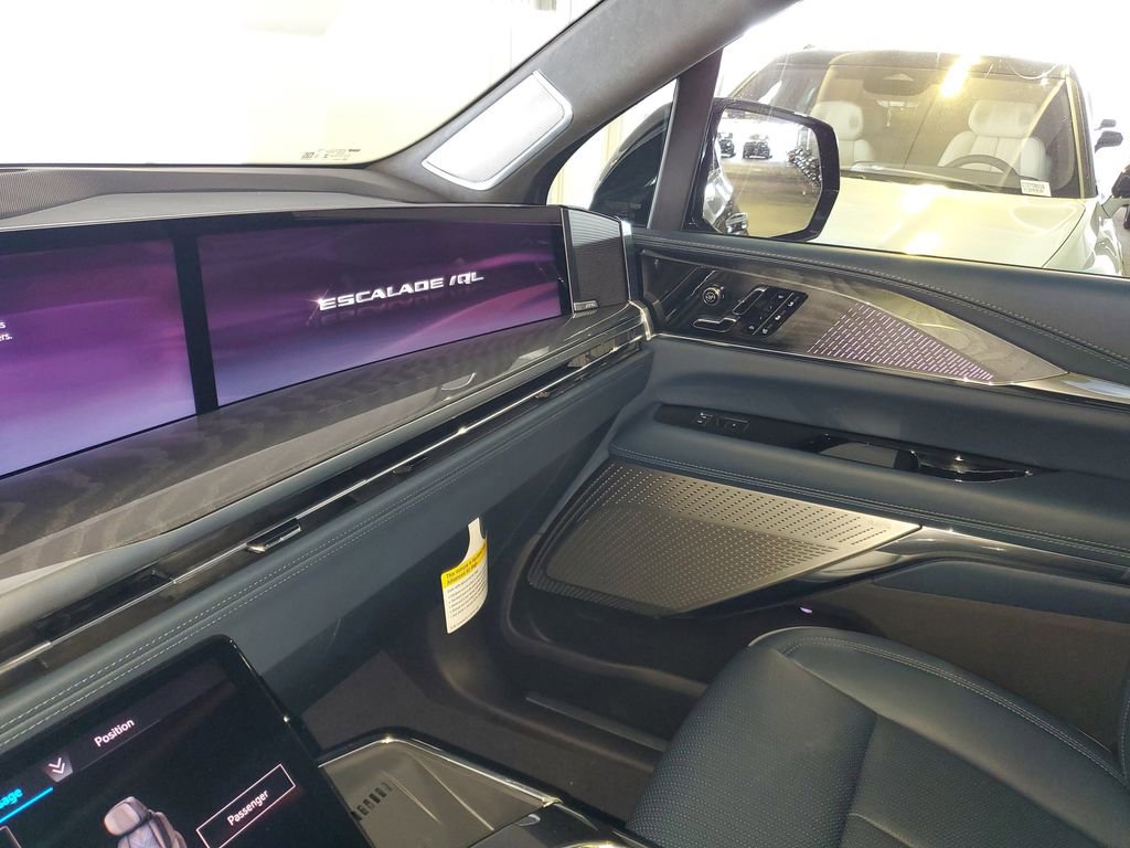 2026 Cadillac Escalade IQL Premium Luxury - Photo 20