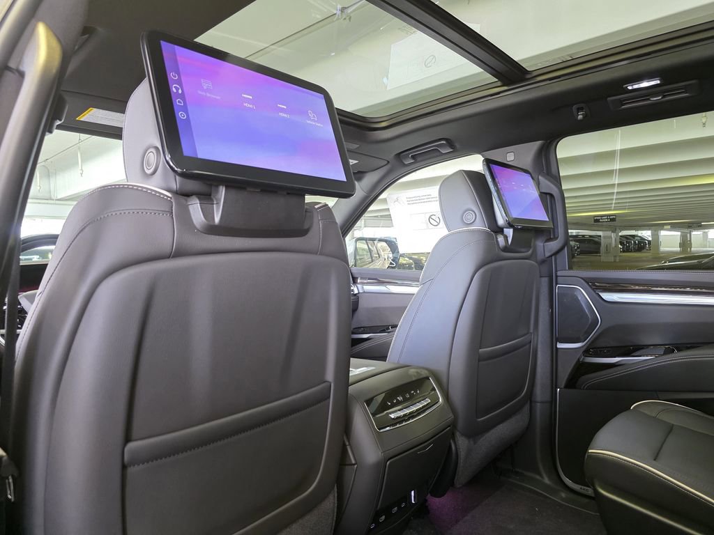 2026 Cadillac Escalade ESV Luxury - Photo 12