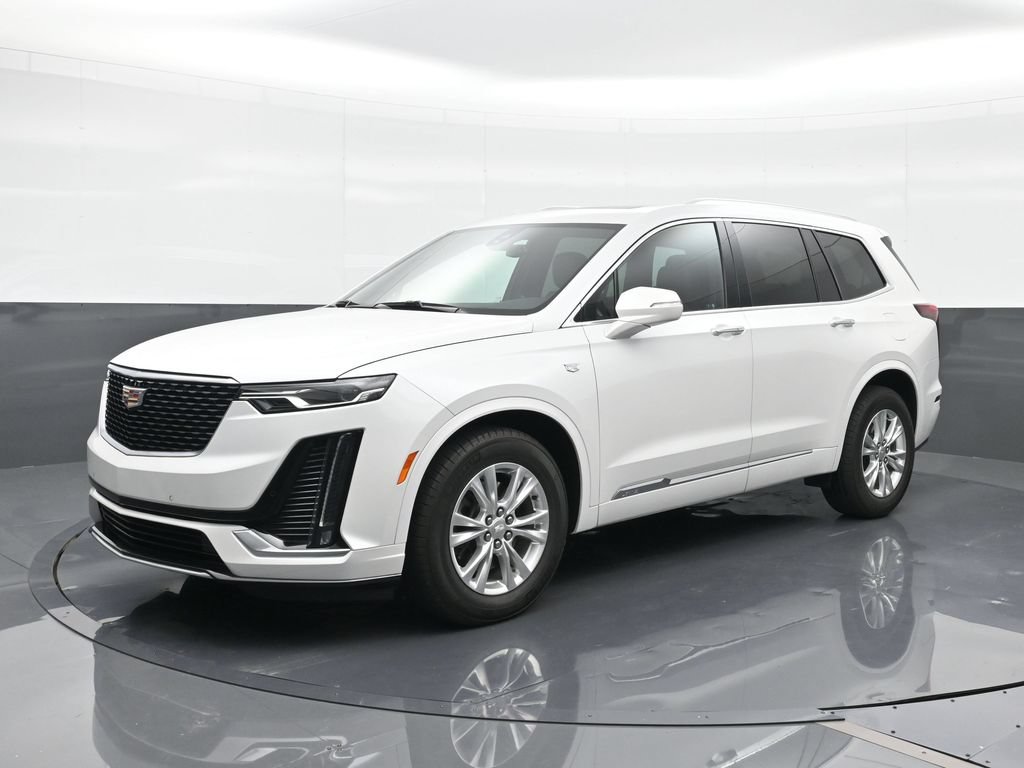  CADILLAC XT6