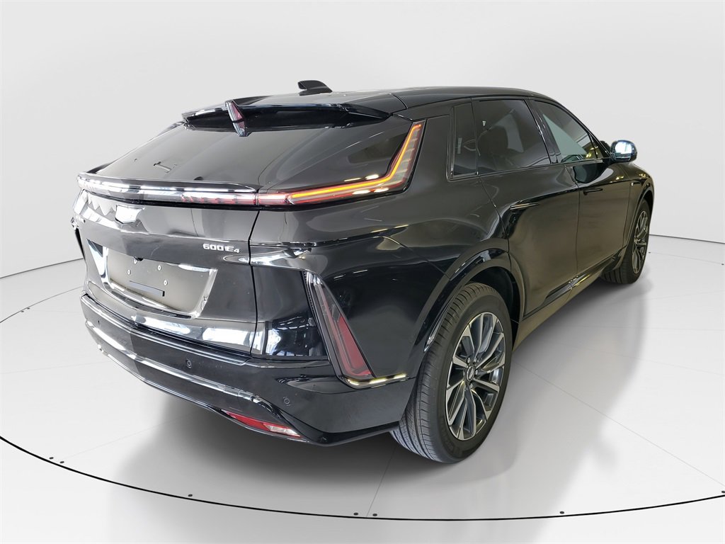 2025 Cadillac Lyriq Sport photo 3