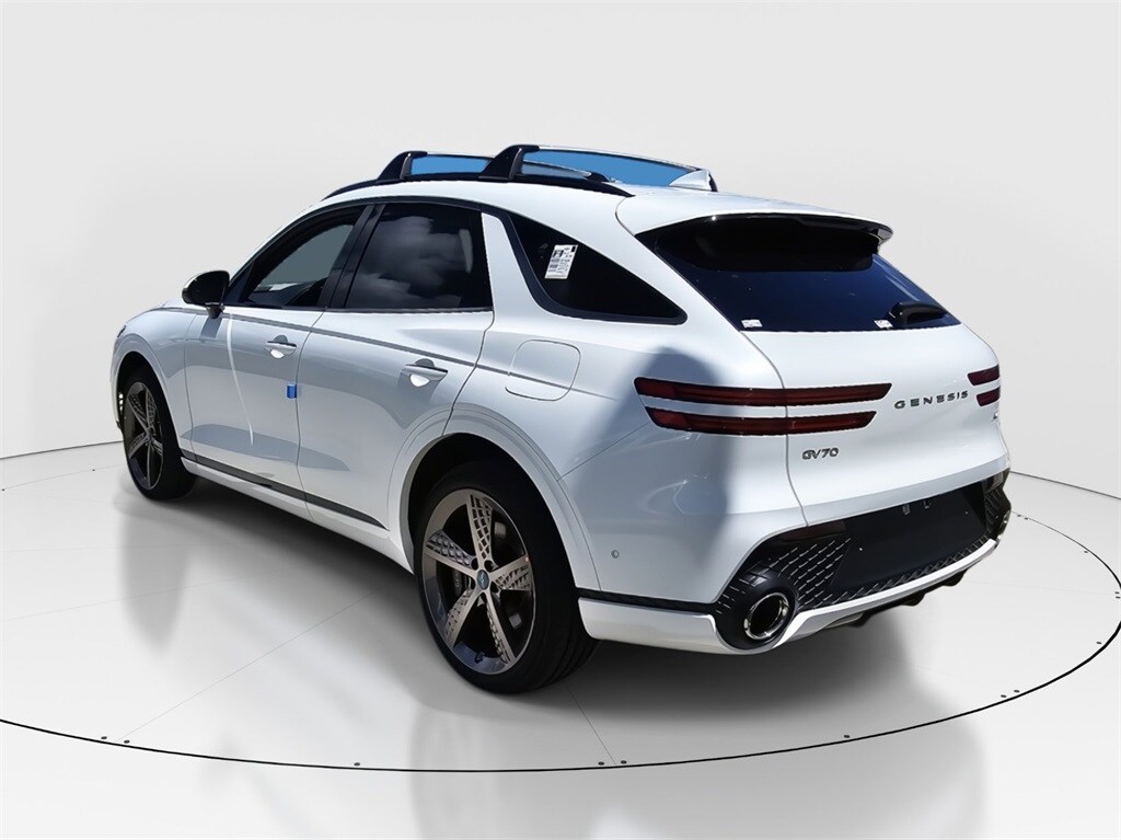 2025 Genesis GV70 2.5T Sport Prestige photo 4
