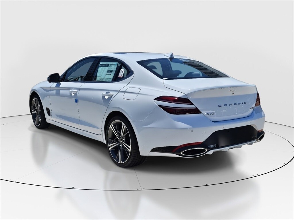 2025 Genesis G70 3.3T Sport Advanced photo 4