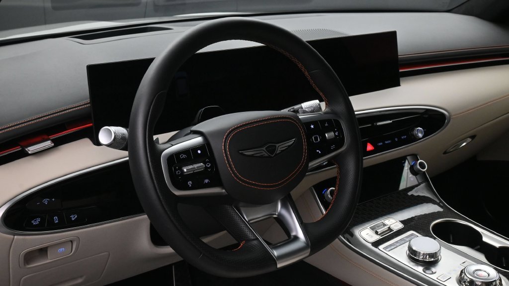 2026 GENESIS GV70 Sport Prestige - Photo 9