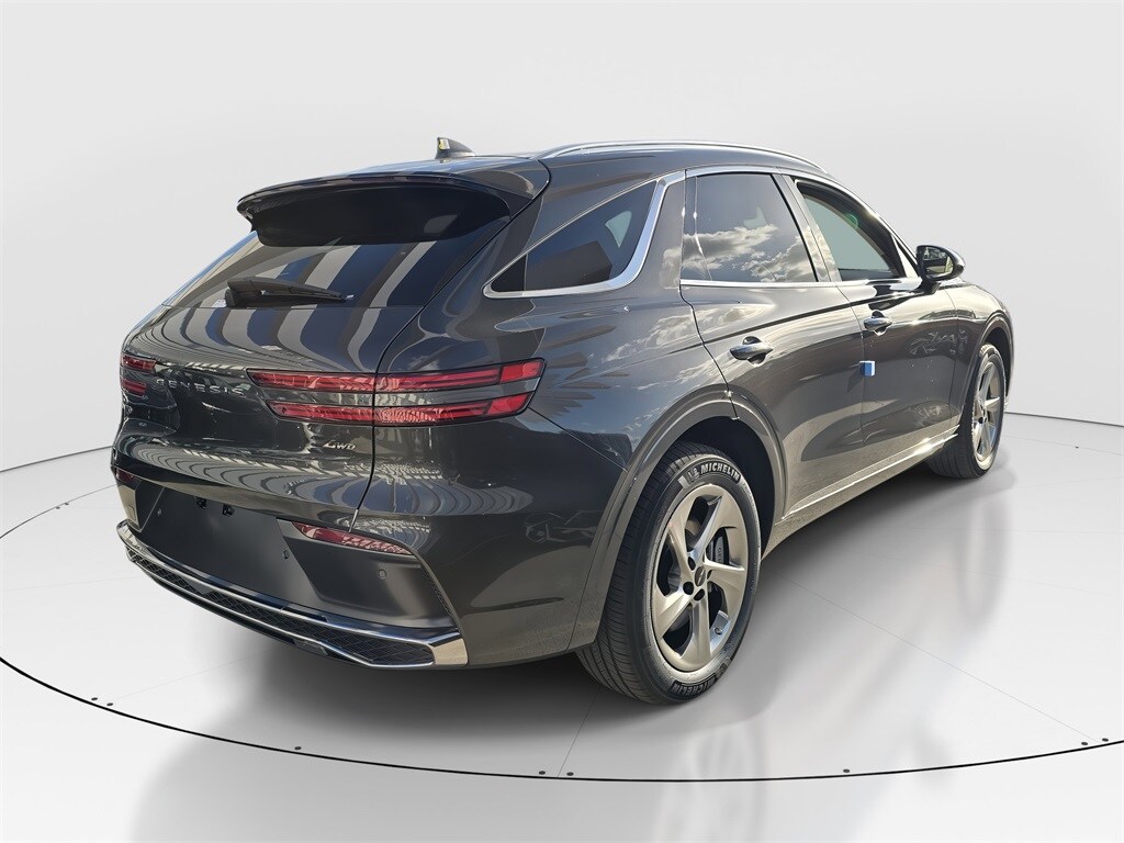 2026 Genesis GV70 2.5T Advanced photo 3