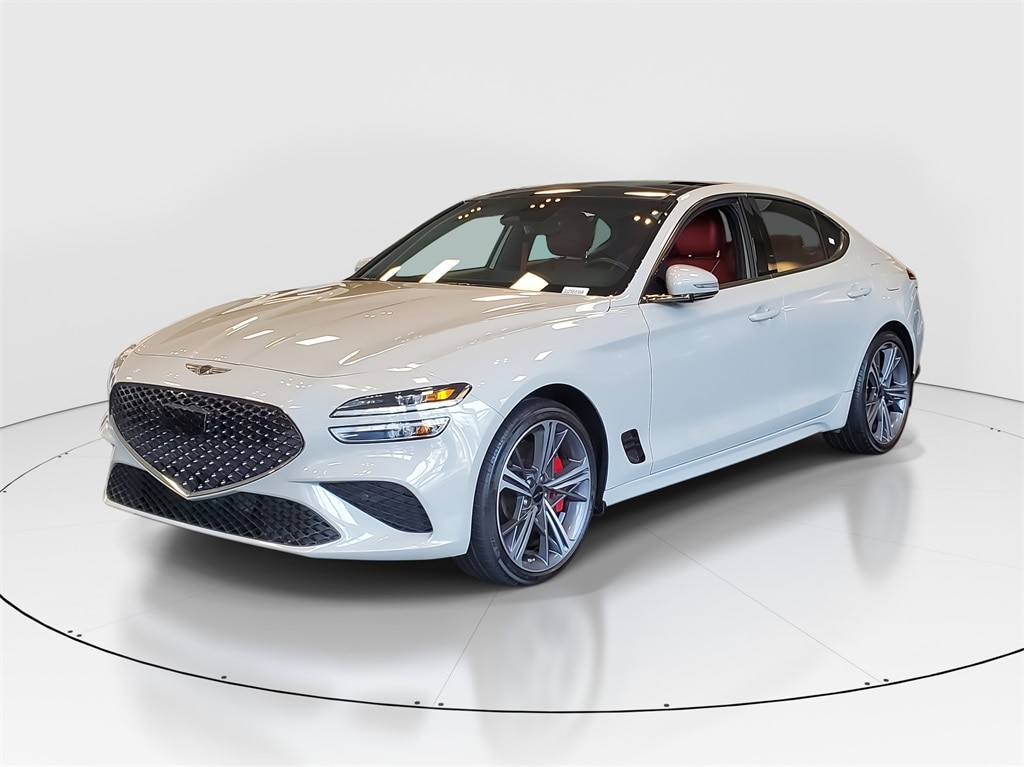2025 GENESIS G70 Standard