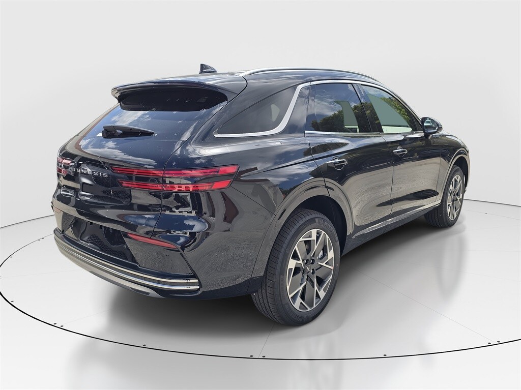 2026 Genesis Electrified GV70 Advanced photo 3