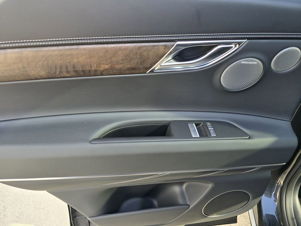 2025 GENESIS GV80 Prestige - Photo 13