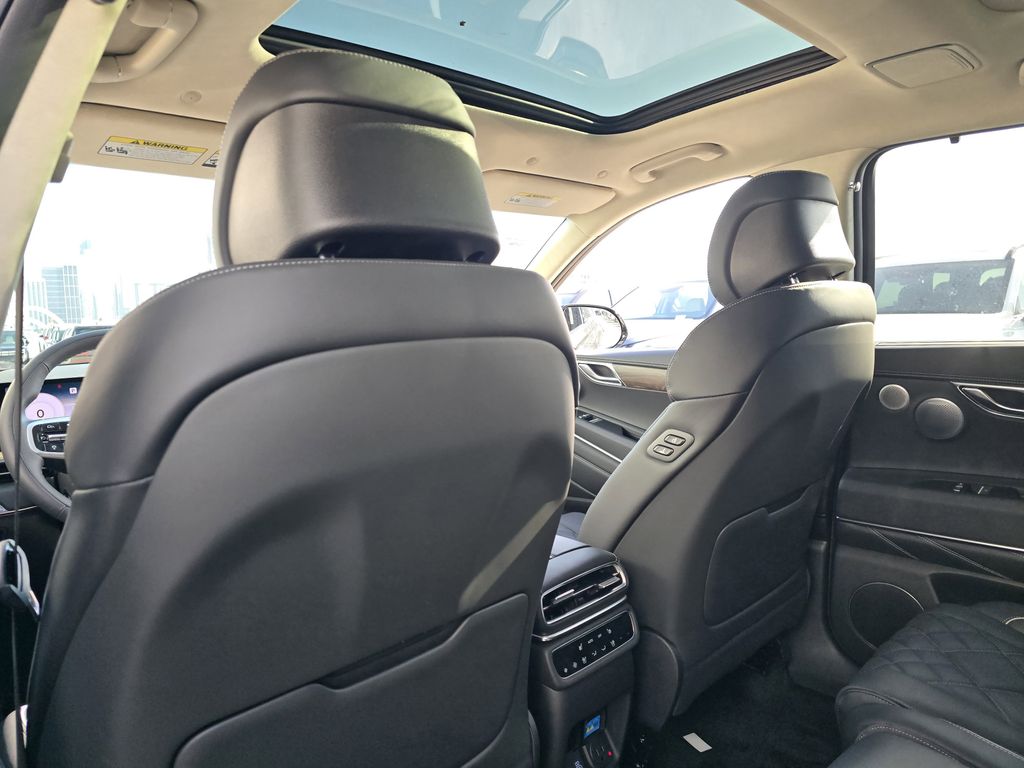 2025 GENESIS GV80 Prestige - Photo 11