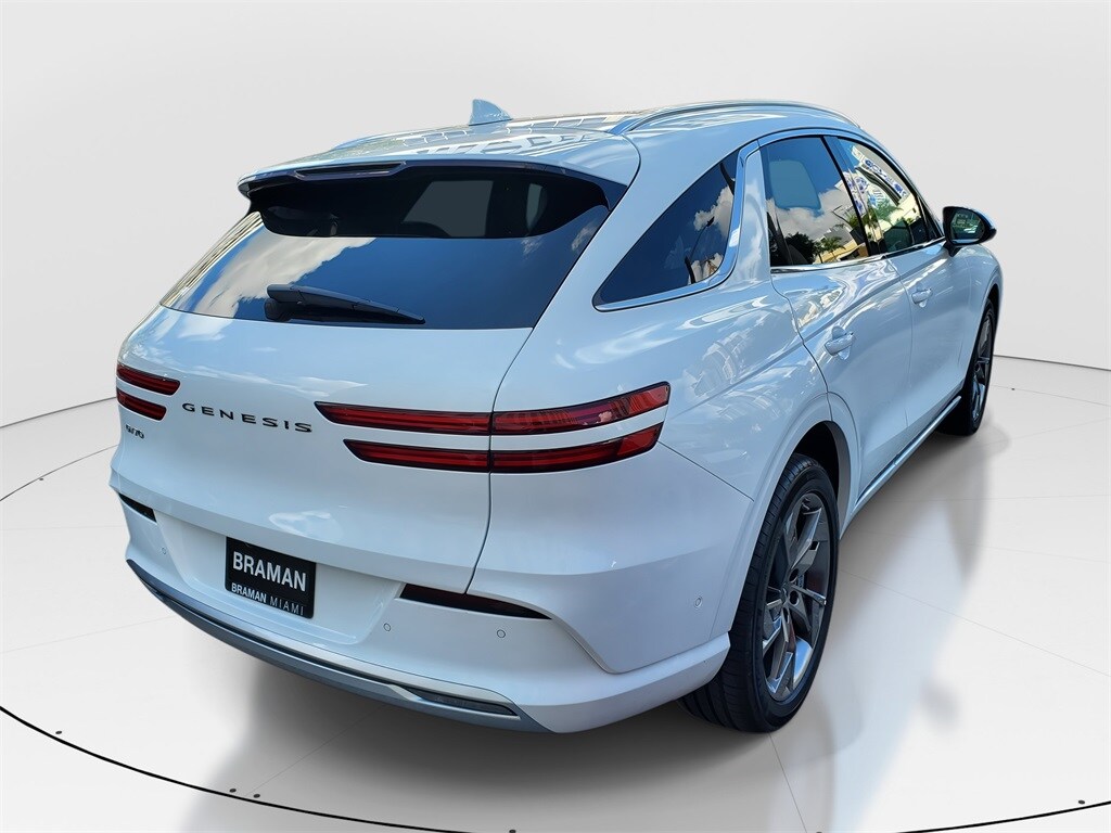 2025 Genesis Electrified GV70 Advanced photo 3