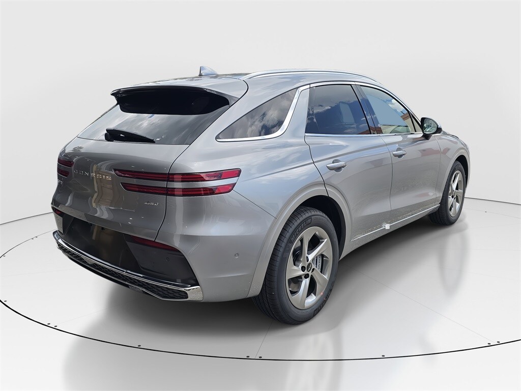 2026 Genesis GV70 2.5T Advanced photo 3