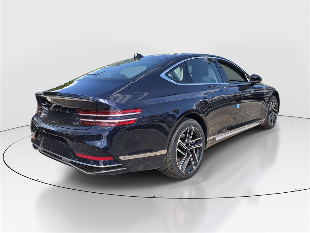 2025 Genesis G80 2.5T AWD photo 3