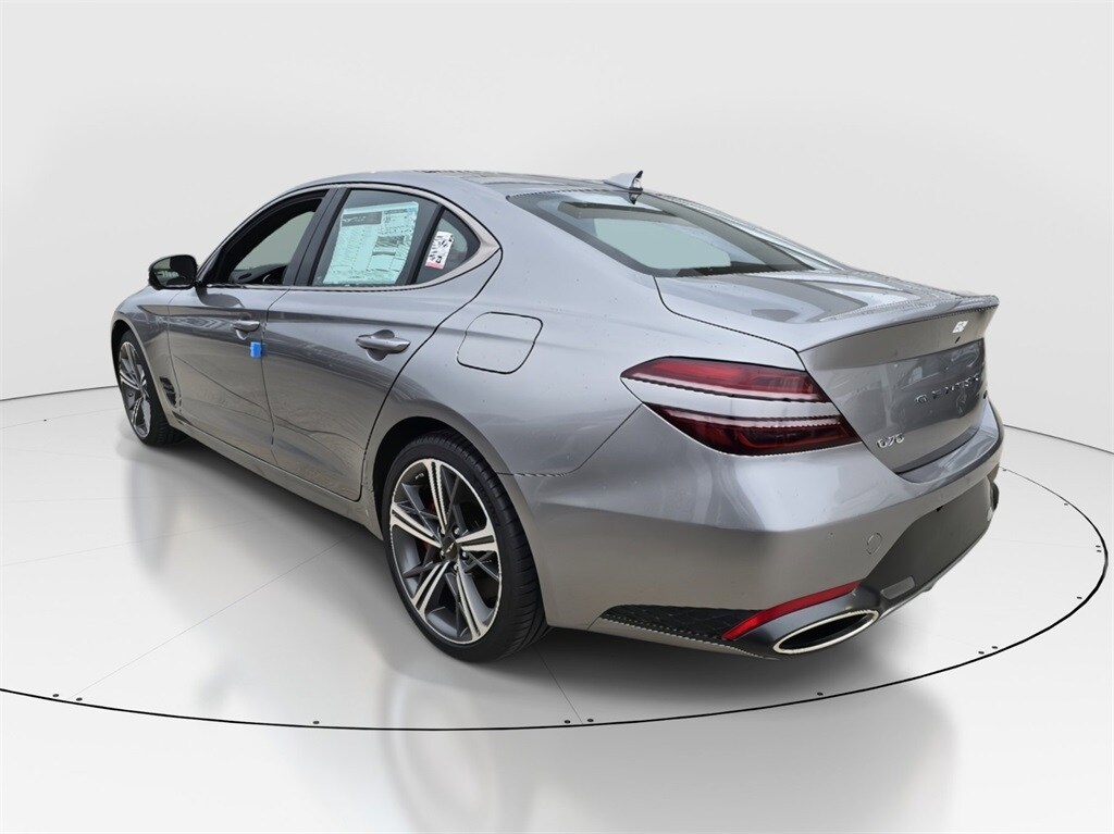 2025 Genesis G70 2.5T Sport Prestige photo 4