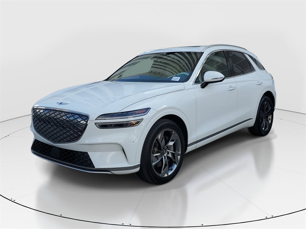 2025 GENESIS GV70