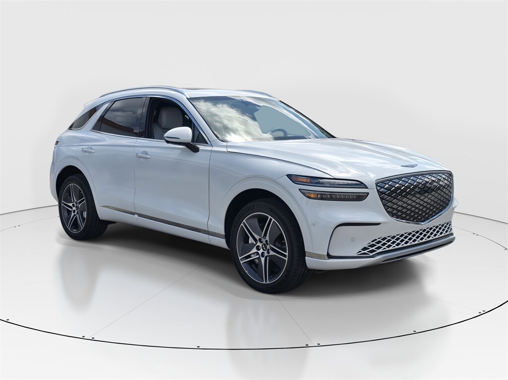 2026 Genesis Electrified GV70 Advanced photo 2