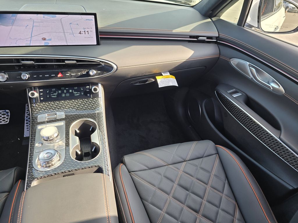 2026 GENESIS GV70 Sport Prestige - Photo 9