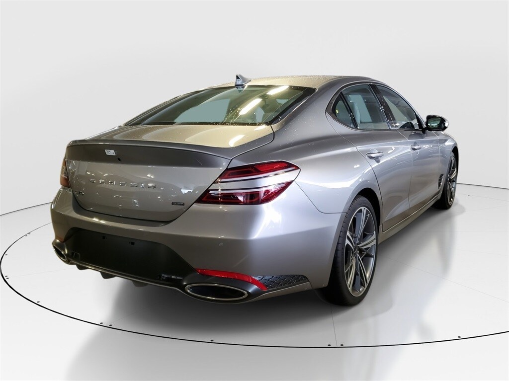 2025 Genesis G70 3.3T Sport Advanced photo 3