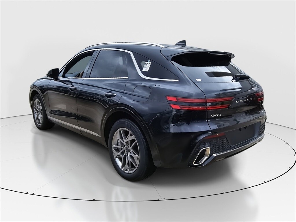 2025 Genesis GV70 2.5T Advanced photo 4