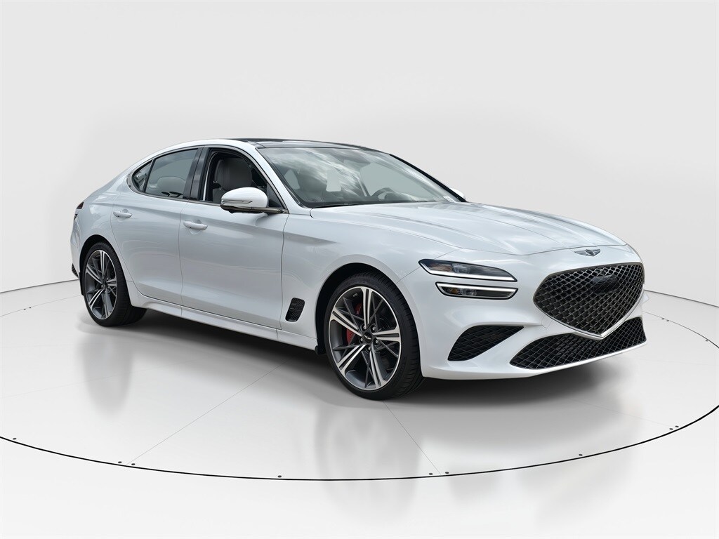2025 Genesis G70 2.5T photo 2