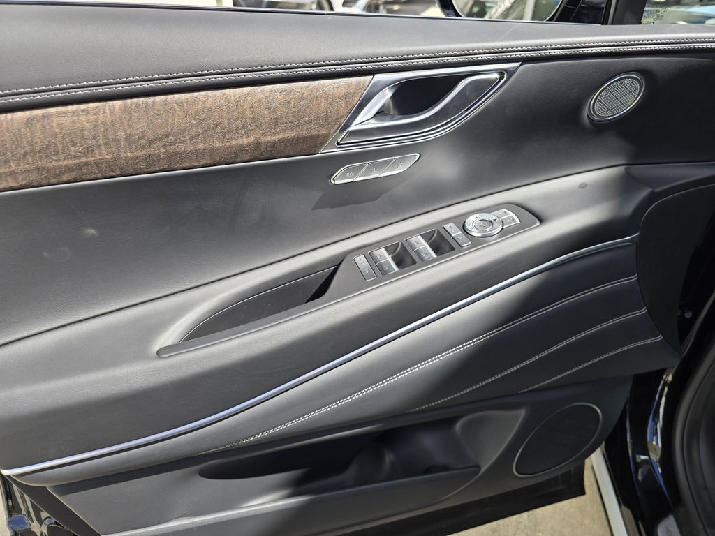 2025 GENESIS GV80 Advanced - Photo 16