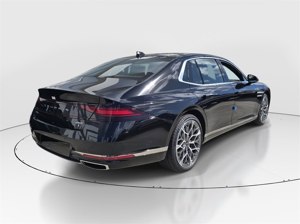 2025 Genesis G90 3.5T AWD photo 3