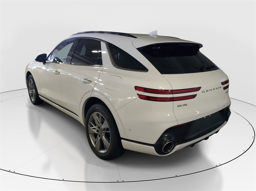 2023 Genesis GV70 3.5T Sport Advanced photo 2