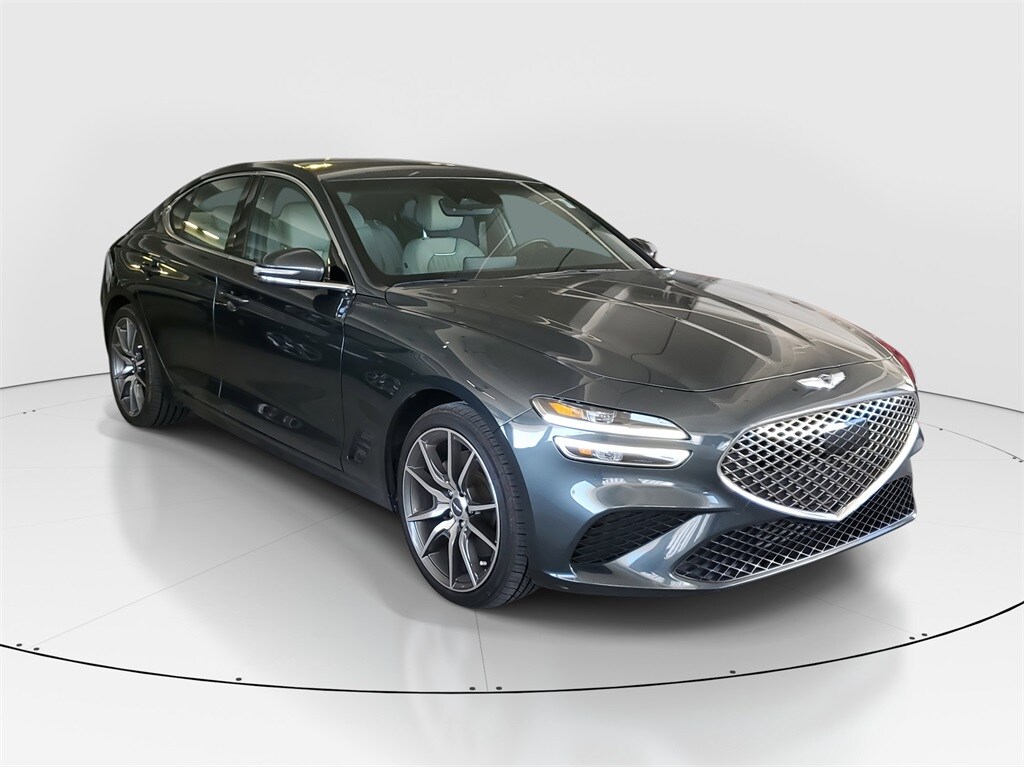 2023 Genesis G70 3.3T photo 2
