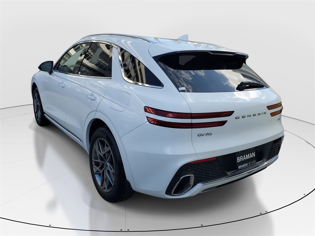 2023 Genesis GV70 2.5T Select photo 4