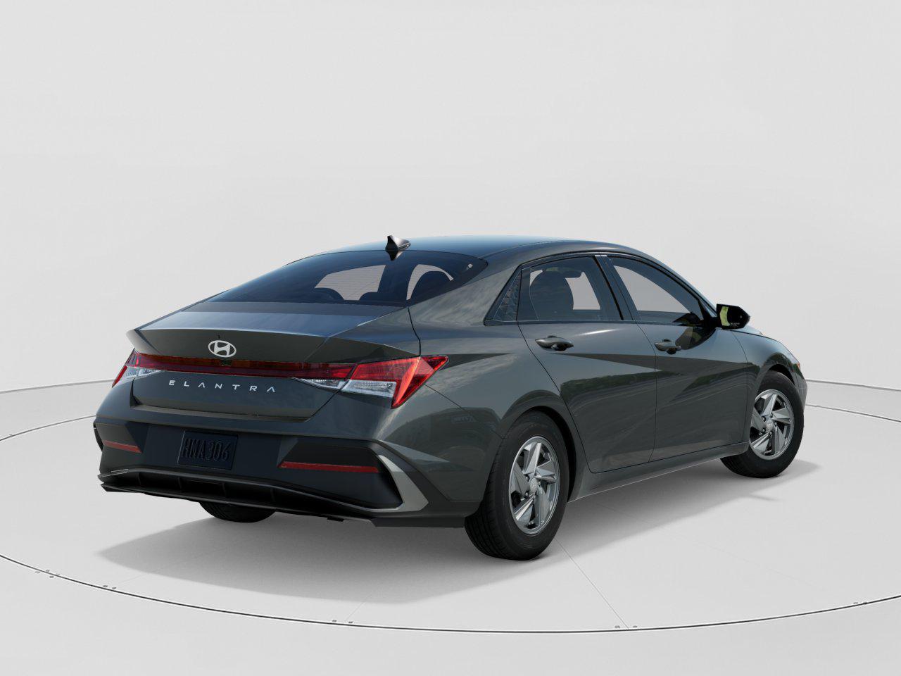 2026 Hyundai Elantra SE photo 3