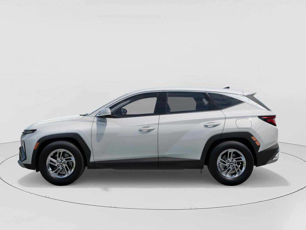 2026 Hyundai Tucson SE photo 3