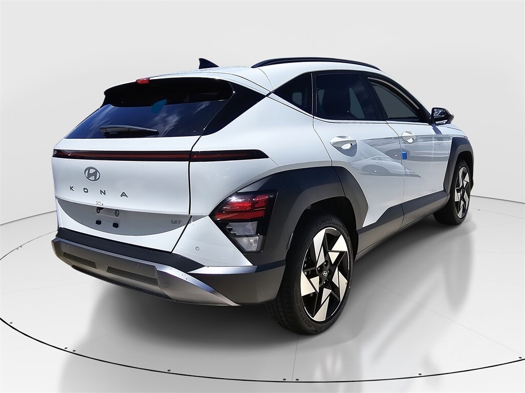 2026 Hyundai Kona Limited photo 3