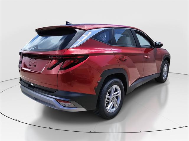 2025 Hyundai Tucson SE photo 3