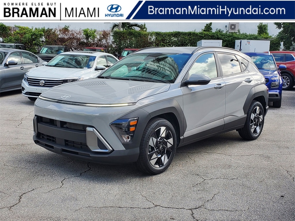 2025 Hyundai Kona SEL Convenience's photo