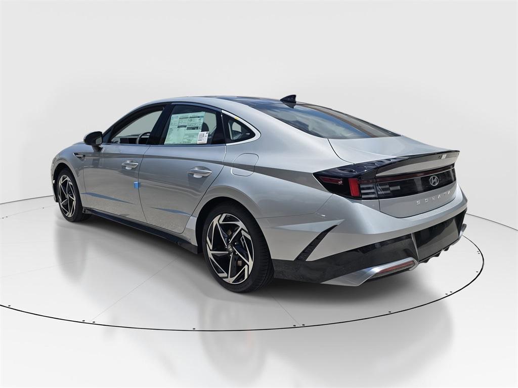 New 2026 Hyundai Sonata SEL Sport Sedan