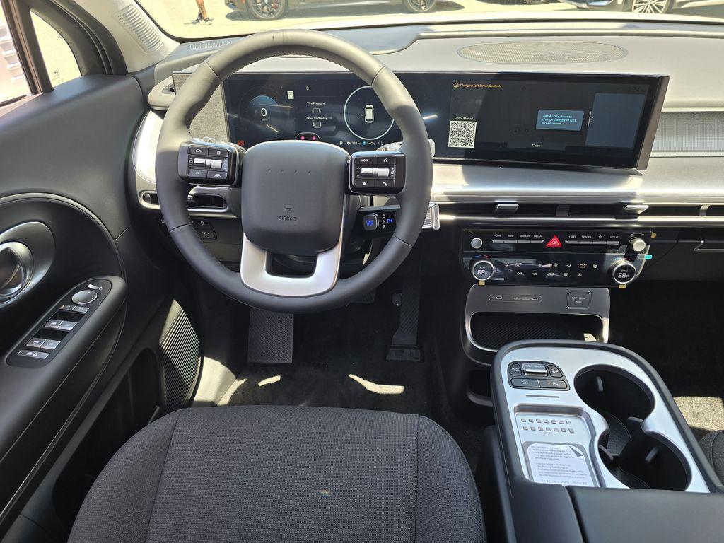 2026 Hyundai IONIQ 9 SE - Photo 8